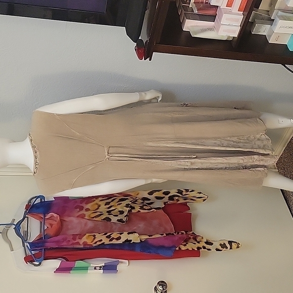 VTG MAGIC 1980s Tan Floral Embroidered Tie Back Sleeveless Circle Dress - Picture 9 of 16